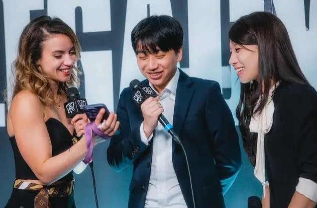 Score:教练组先整理好BP框架再全员共同打磨,选手的上限非常高